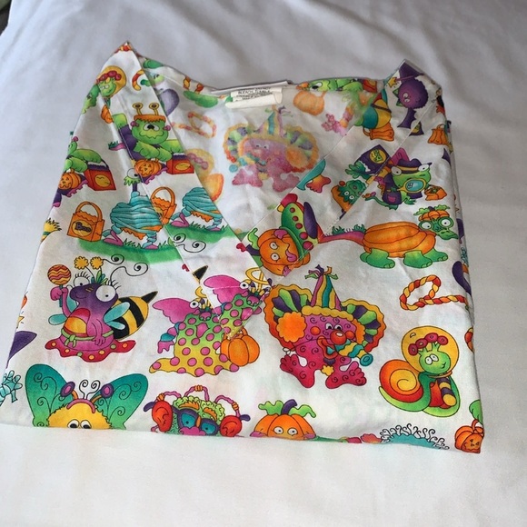 Gently Loved Fun Colorful Scrub Top by Life - Picture 6 of 6